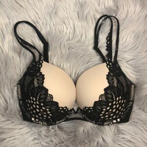 𝅺victoria’s Secret Very Sexy Lace Push-up Bra